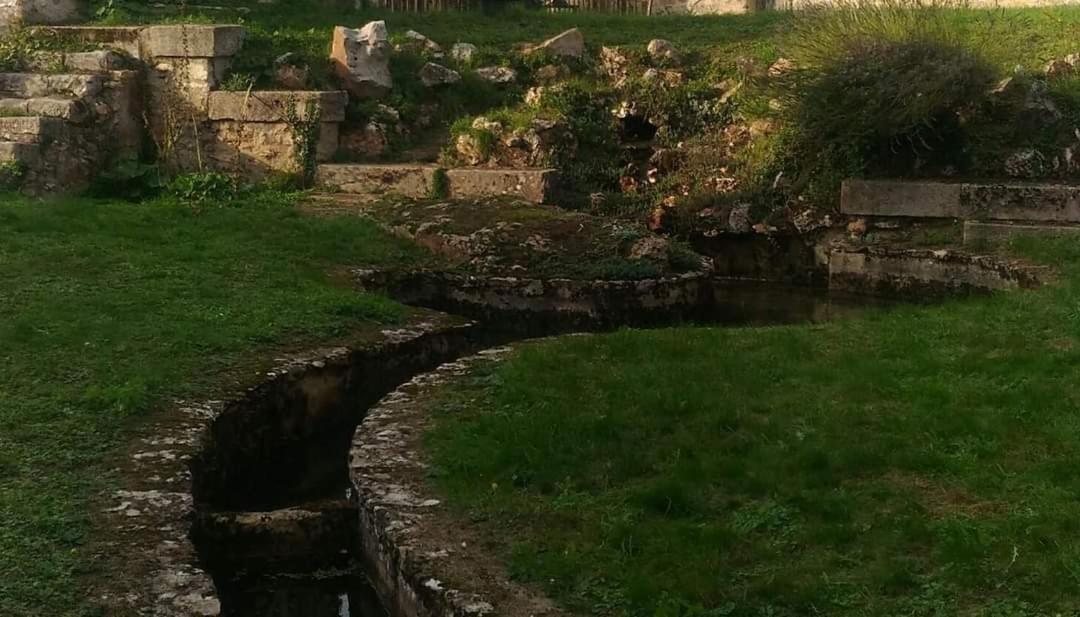 Le Moulin De Cutesson O Dela Du M Panzió Villenauxe Kültér fotó